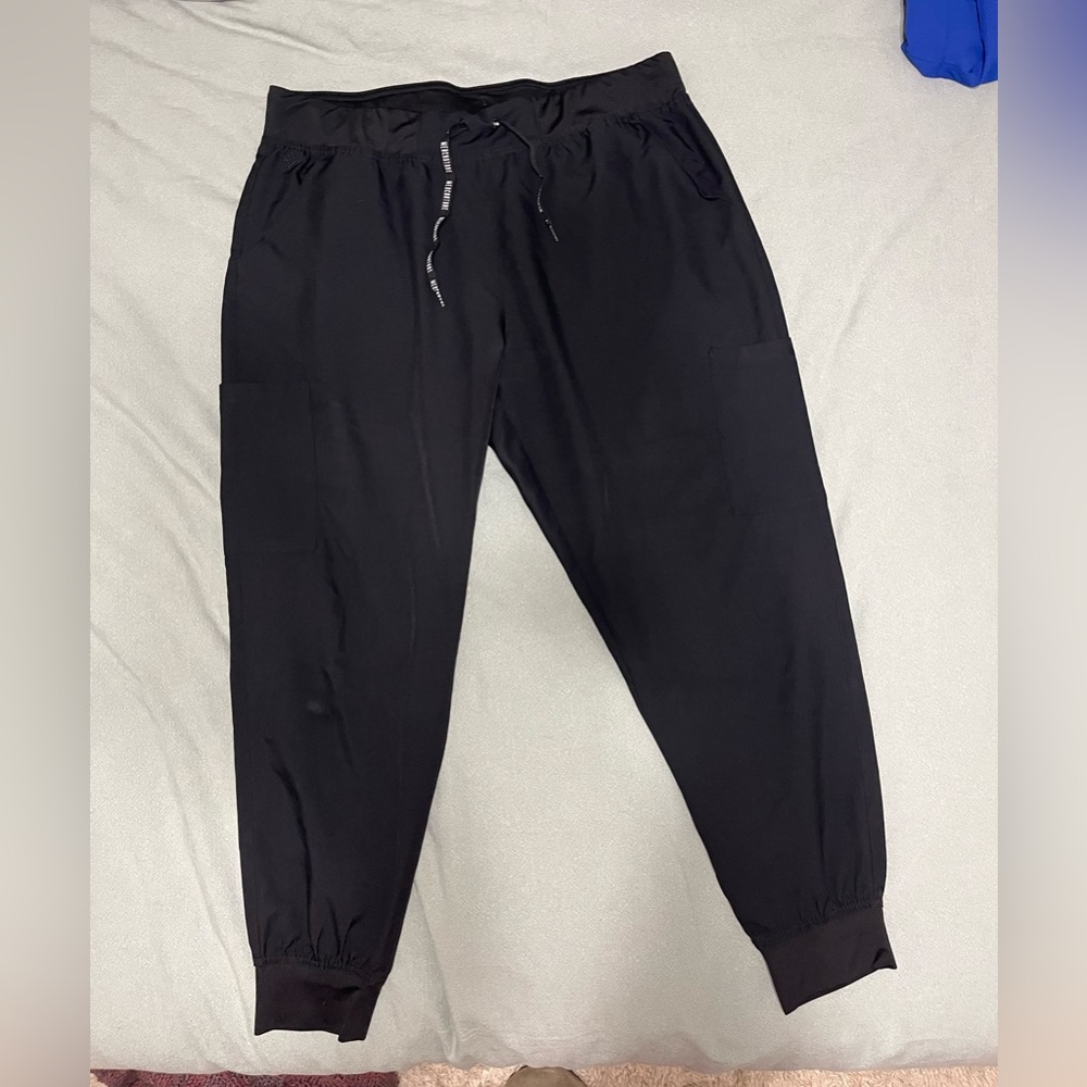 Med Couture Black Scrub Bottoms size XL